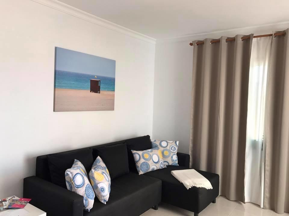 Alhambra Apartamentos Tías Екстериор снимка