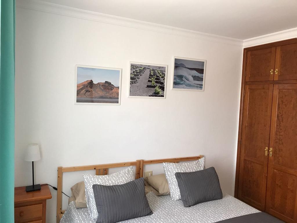 Alhambra Apartamentos Tías Екстериор снимка